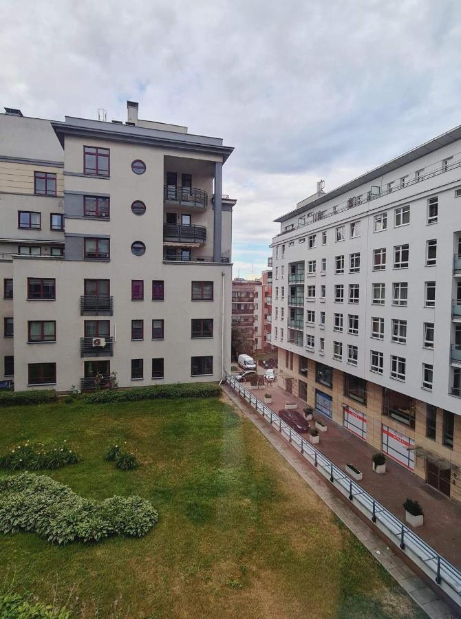 Apartament Francuska Pokoje Rooms Варшава Екстериор снимка