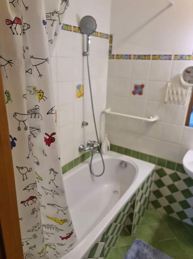 Apartament Francuska Pokoje Rooms Варшава Екстериор снимка